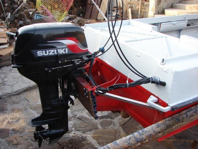 Двухтактный лодочный мотор Сузуки 30